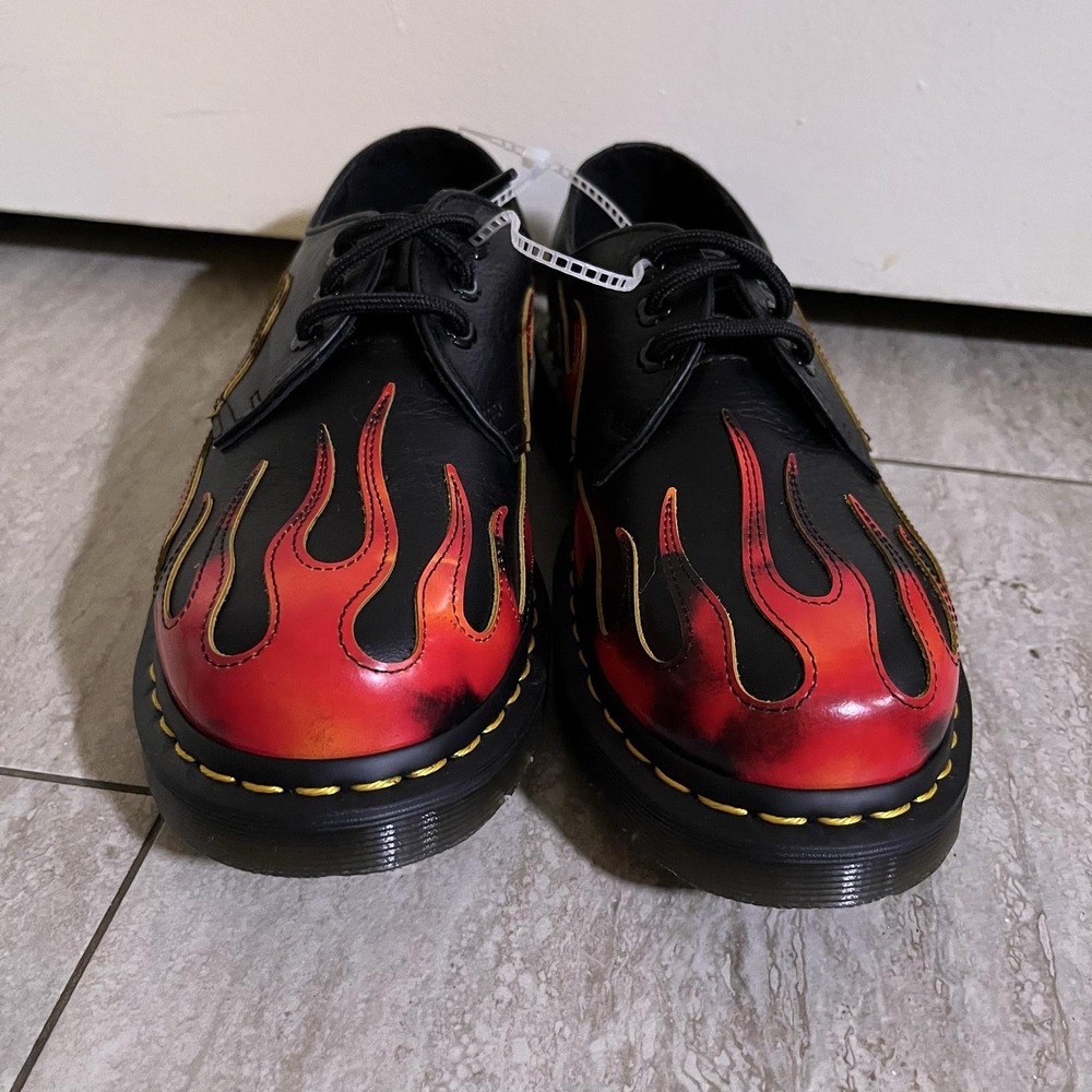 Dr. Martens 1461 Flame Shoes Mens 6 Black Red Leather Low Top Oxfords LA004 - Picture 2 of 9